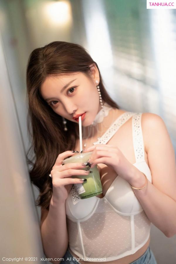 杨晨晨 sugar小甜心CC 轻透迷人的杨晨晨 彰显完美绝伦身材第9张图片